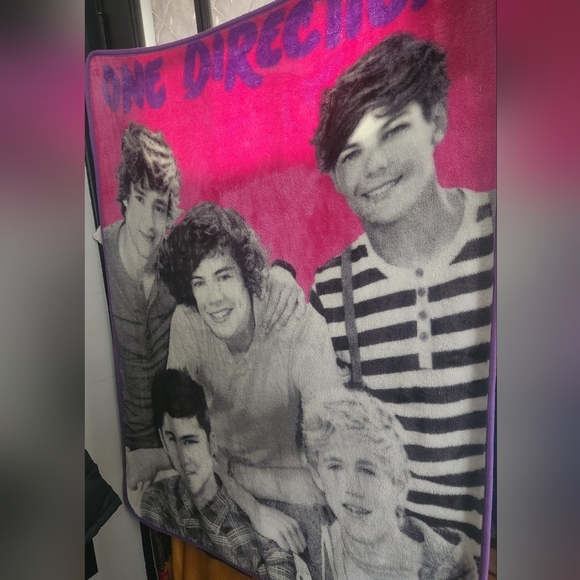 One Direction 2013 Plush Throw Almost Perfect Condition, Rare 1d Fan - Picture 1 of 7